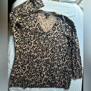 Charter Club 100% Cashmere V-Neck Sweater in Leopard print. Plus size. NWOT
